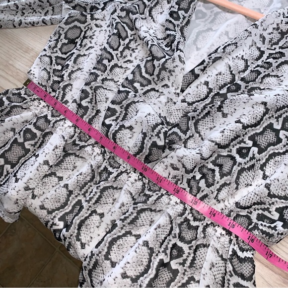 Express Snakeskin Print Surplice Blouse - Picture 12 of 13